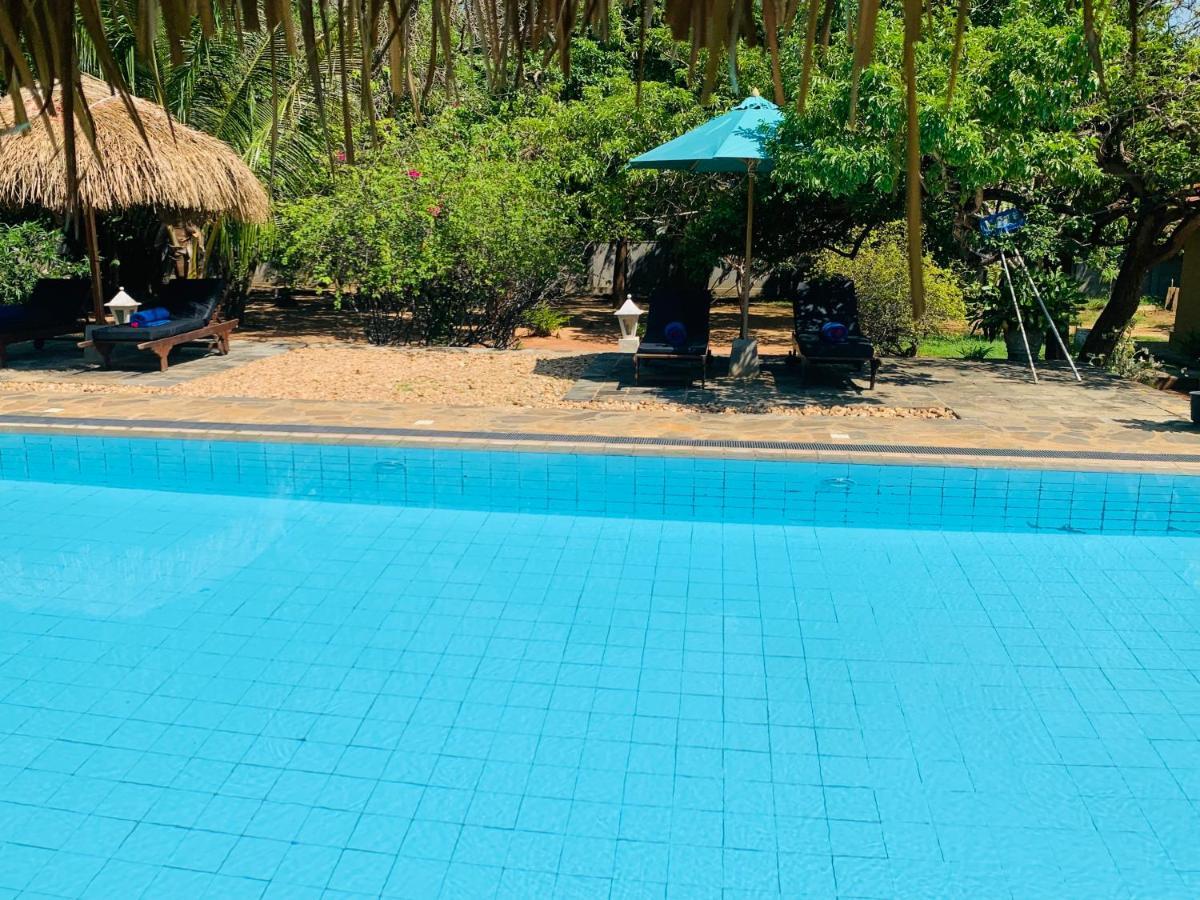Villa Shangri-lanka Village Tissamaharama