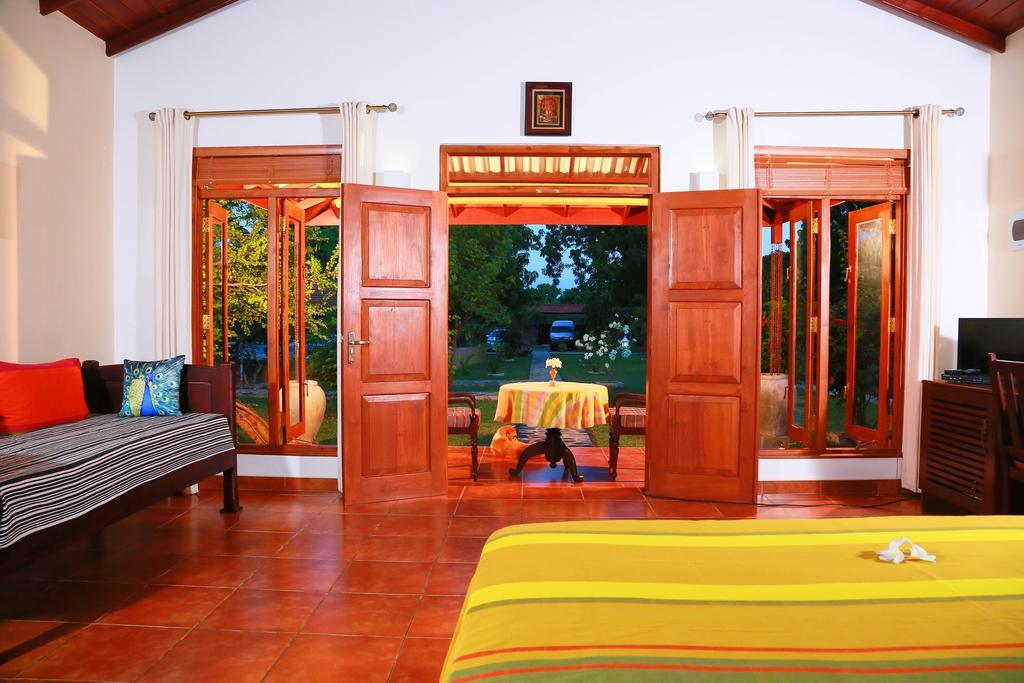 Shangri-lanka Village Tissamaharama
